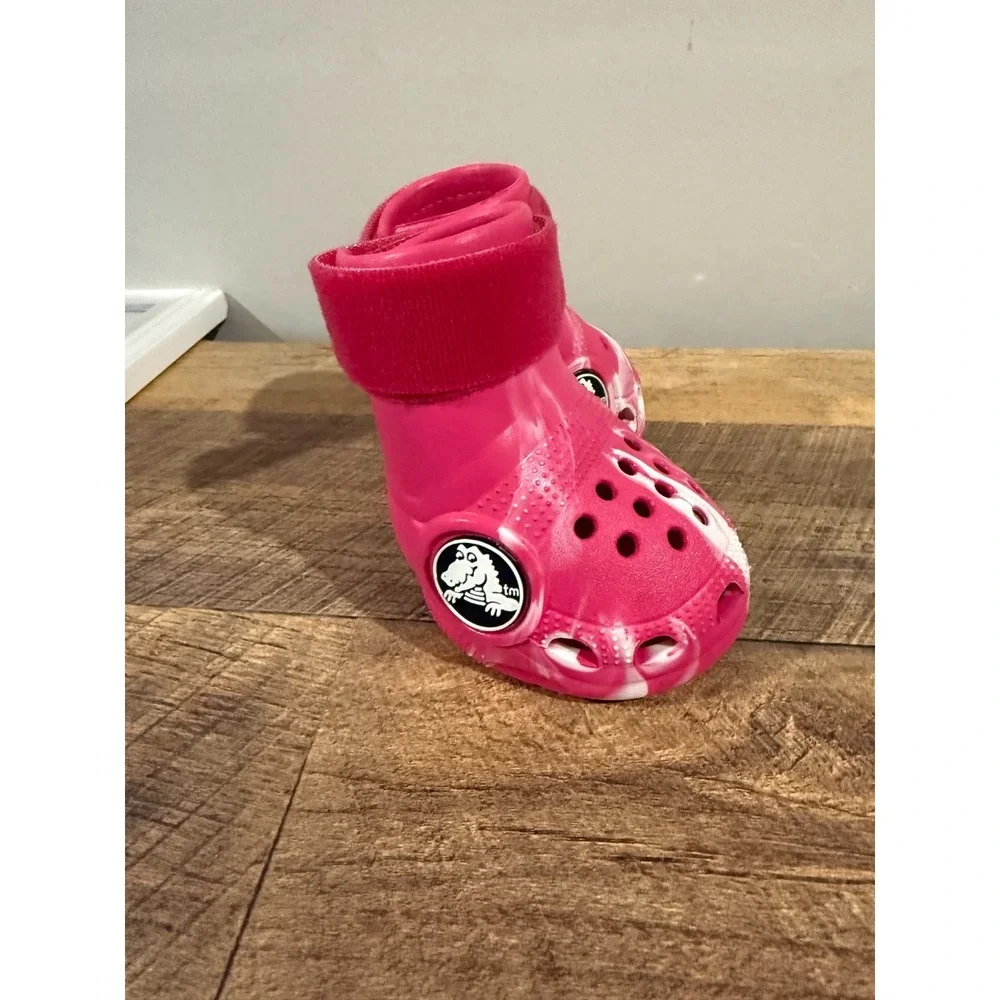 CROCS never been